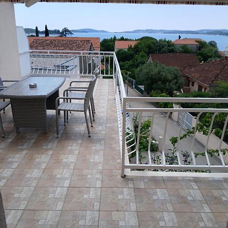 Apartmani Fani 2 min walking from sea Orebic Bagian luar foto