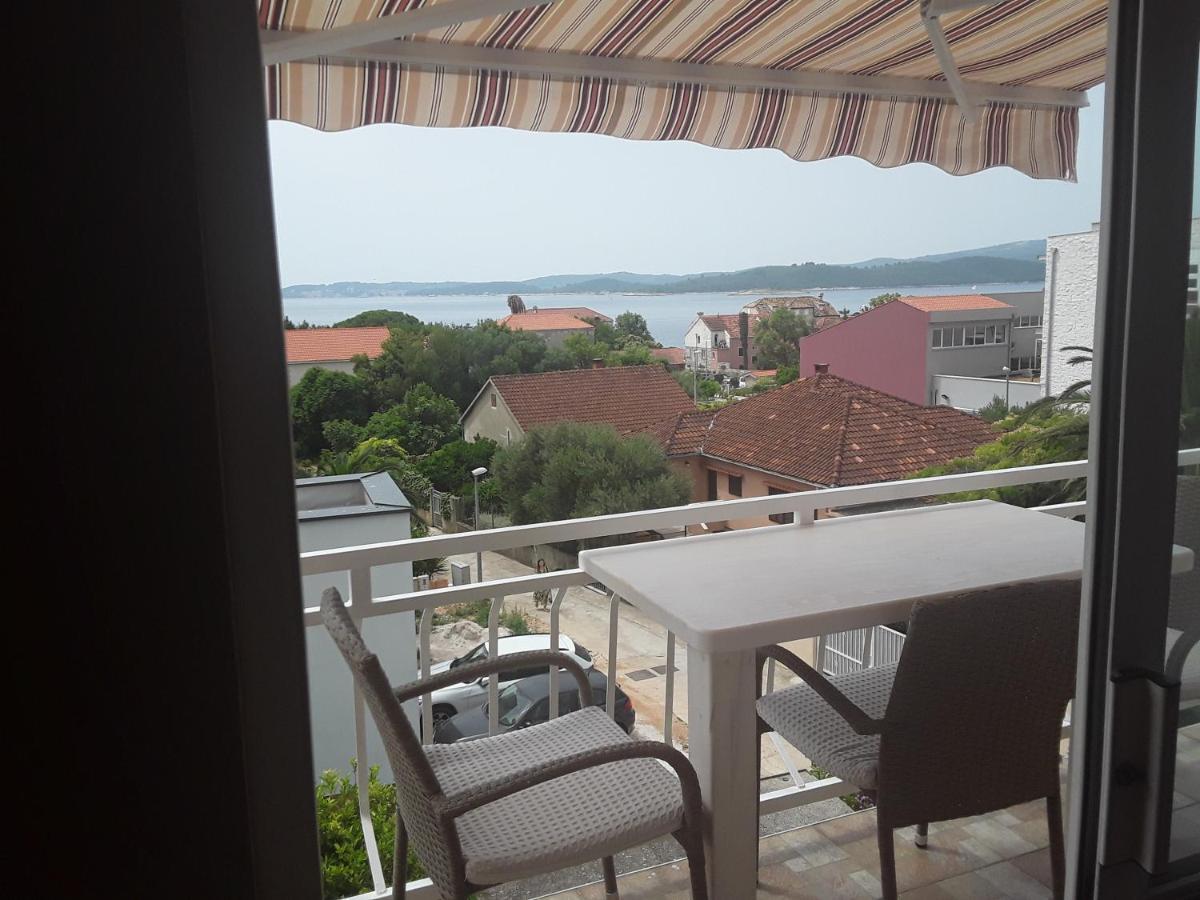 Apartmani Fani 2 min walking from sea Orebic Bagian luar foto