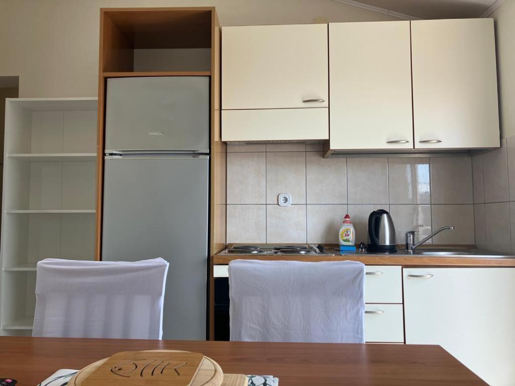 Apartmani Fani 2 min walking from sea Orebic Bagian luar foto