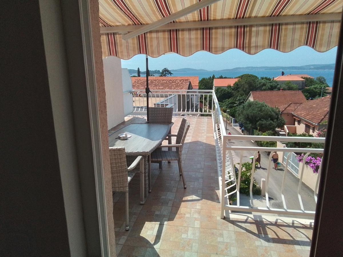 Apartmani Fani 2 min walking from sea Orebic Bagian luar foto