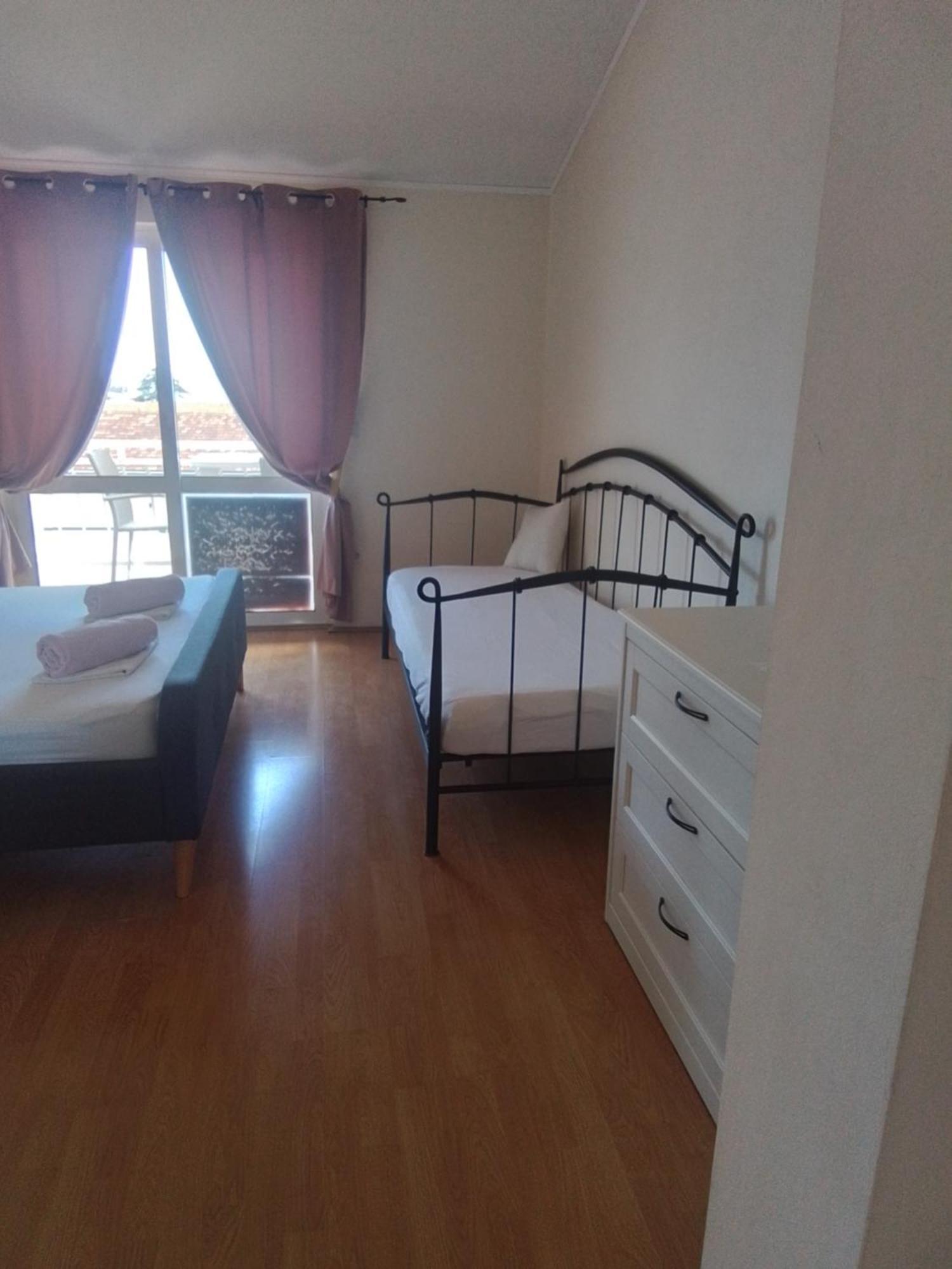 Apartmani Fani 2 min walking from sea Orebic Bagian luar foto